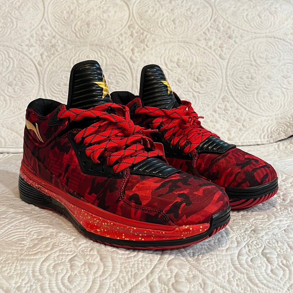 Li Ning Dwayne Wade Way of Wade 2 “Screw” sneakers, size 11, NWT